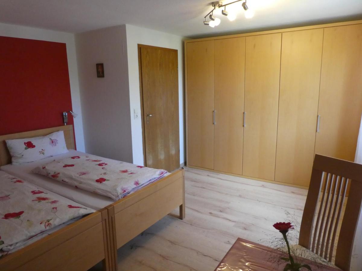 Apollonias Gaestehaus Bibertal ภายนอก รูปภาพ